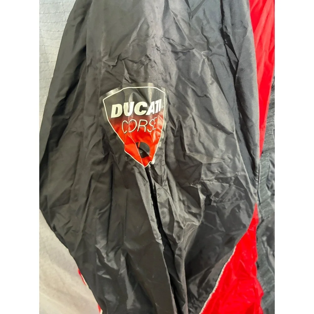 Ducati Corse Mens Red Black Nylon Rain Suit Jacket and Pants Set Size Large